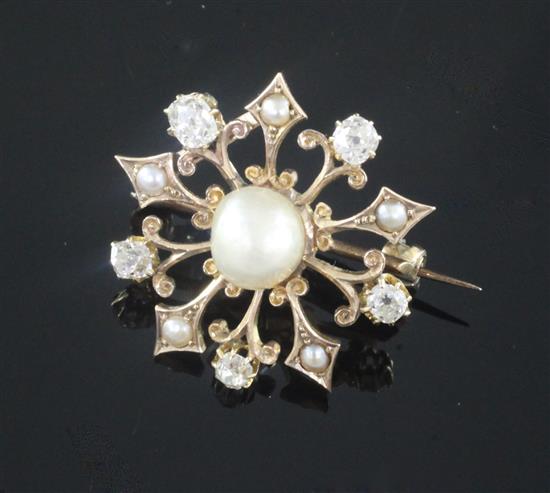 A late Victorian gold, split pearl and old mine cut diamond set pendant brooch, 28mm.